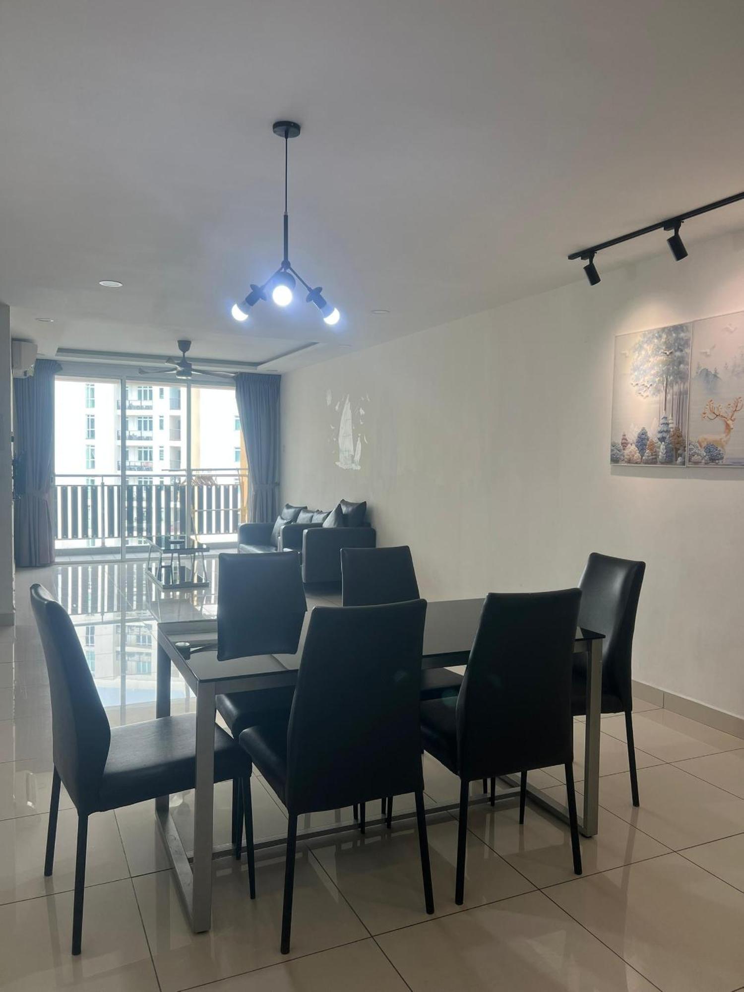 Residences At Daya By Sr Home ยะโฮร์บาห์รู ภายนอก รูปภาพ